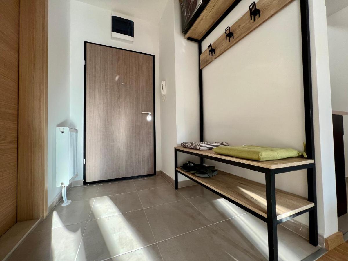 Sara'S Apartment Cozy And Close To Center With Private Parking Skopje Extérieur photo